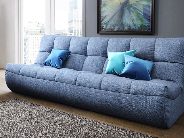 Синий диван ДеИтали в гостиной 